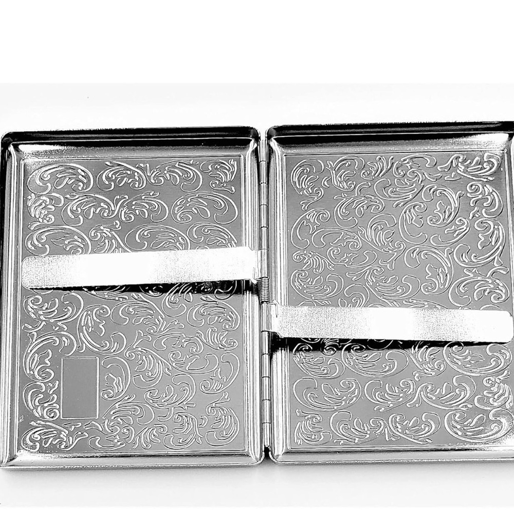 Elegant Silver Engraved Card Cigarette Case - Picture 2 of 2